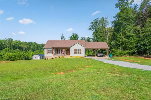 Stoneville, NC 27048,222 Rakestraw RD