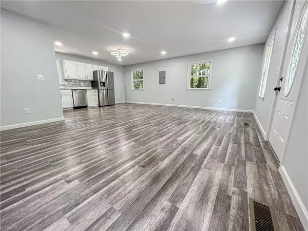 Lexington, NC 27292,224 Flynt ST