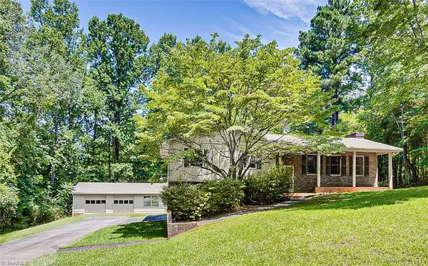 837 Honeysuckle RD,  Asheboro,  NC 27203