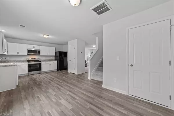 Snow Camp, NC 27349,5250 Merlin DR