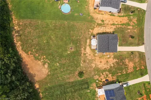 Snow Camp, NC 27349,5250 Merlin DR