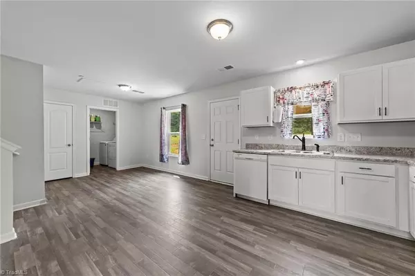 Snow Camp, NC 27349,5250 Merlin DR