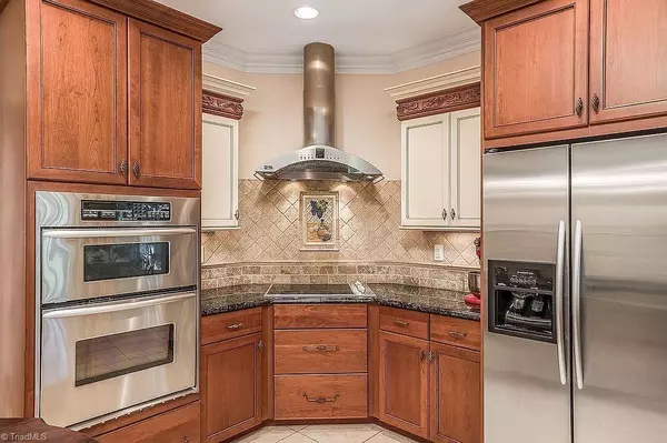 Advance, NC 27006,247 Rabbit Farm TRL