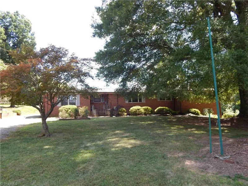 249 Ellisboro RD, Madison, NC 27025