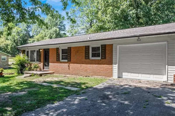 Trinity, NC 27370,135 Barwood TER