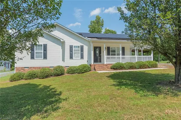 3521 Marathon DR, Asheboro, NC 27205