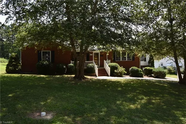 Asheboro, NC 27203,1027 Shamrock RD
