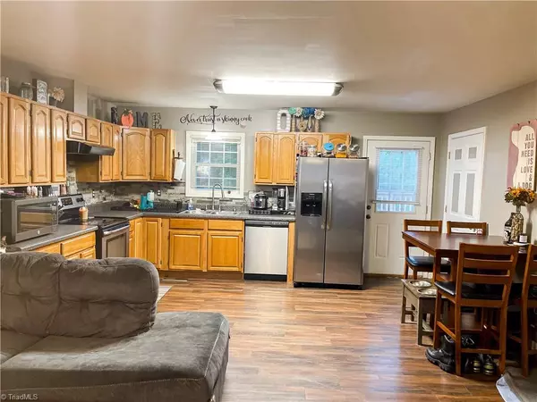 Dobson, NC 27017,475 Ridge RD