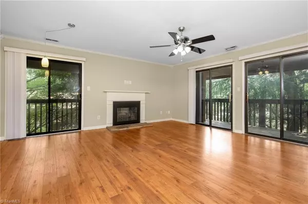 Winston Salem, NC 27104,110 Cedar Lake TRL