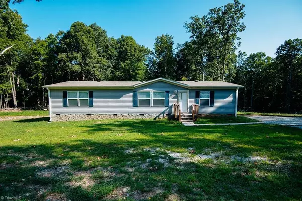 5400 Mountain TRL, Snow Camp, NC 27349