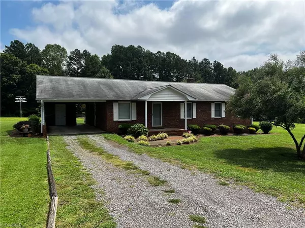 Advance, NC 27006,125 Wood LN