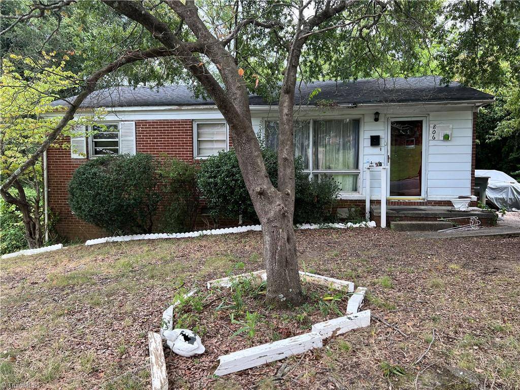 806 Cambridge ST, Greensboro, NC 27406