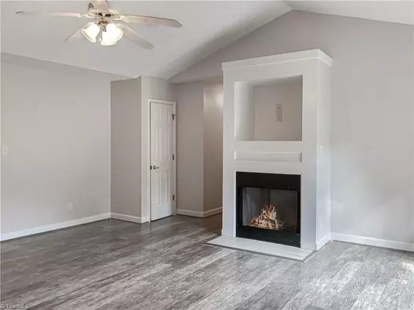 Pfafftown, NC 27040,2940 Kecoughtan RD