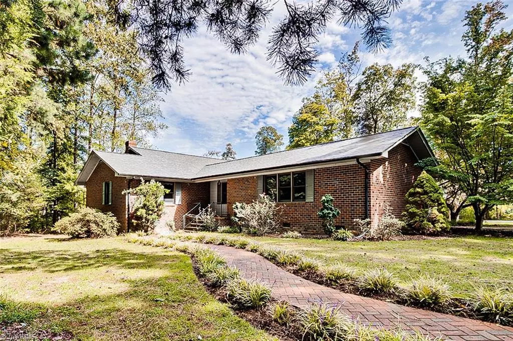 Ramseur, NC 27316,5372 Hinshaw Town RD