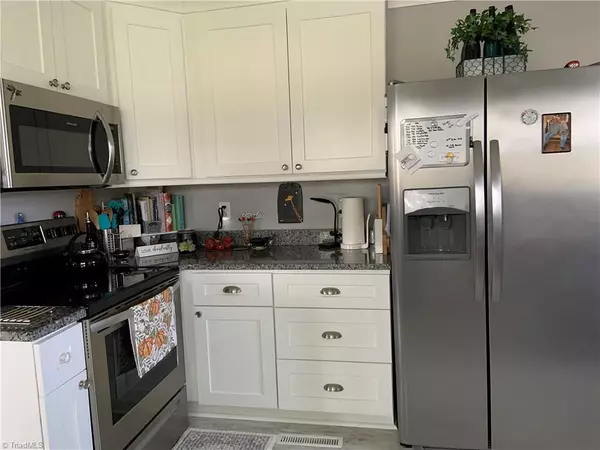 Hamptonville, NC 27020,1329 Swan Creek RD