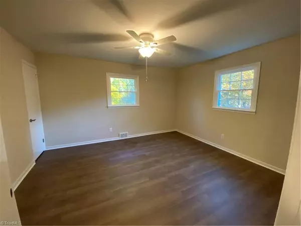 North Wilkesboro, NC 28659,345 Brookwood Acres DR