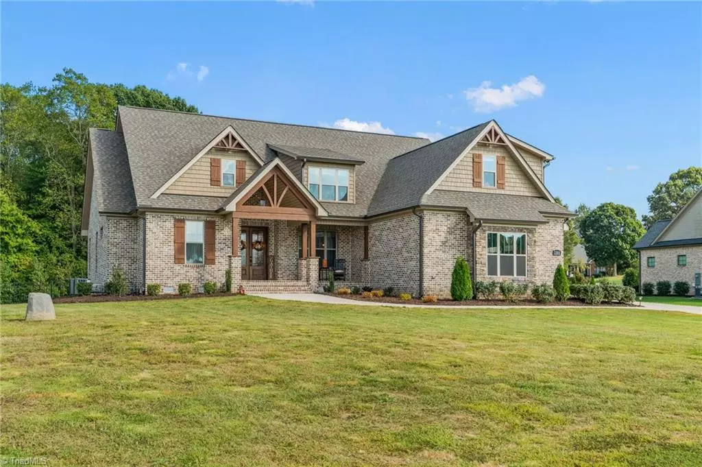 Oak Ridge, NC 27310,7504 Skippers TRCE