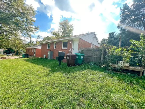 1107 Wilson PL High Point, NC 27260