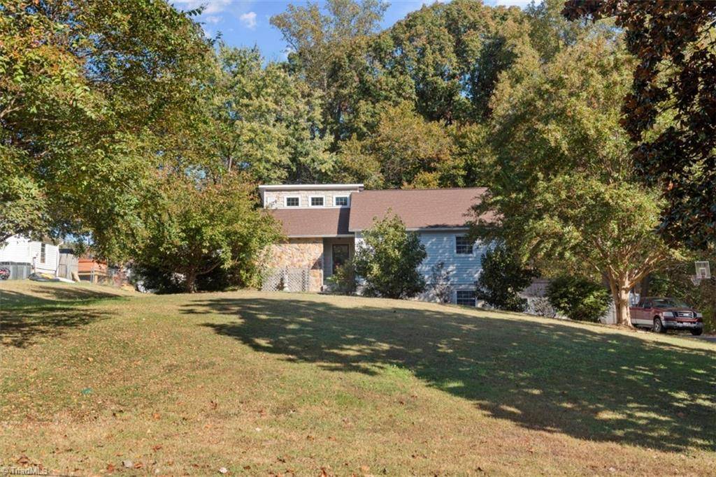 Winston Salem, NC 27127,338 Lori LN