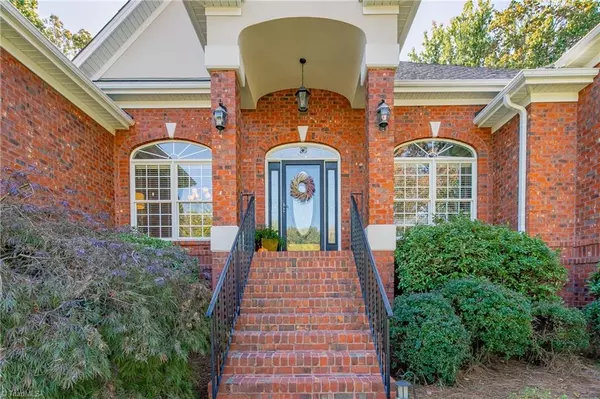 Kernersville, NC 27284,435 Savannah LN