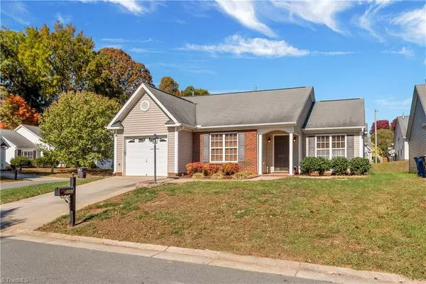 5107 Fiddlers Run DR, Kernersville, NC 27284