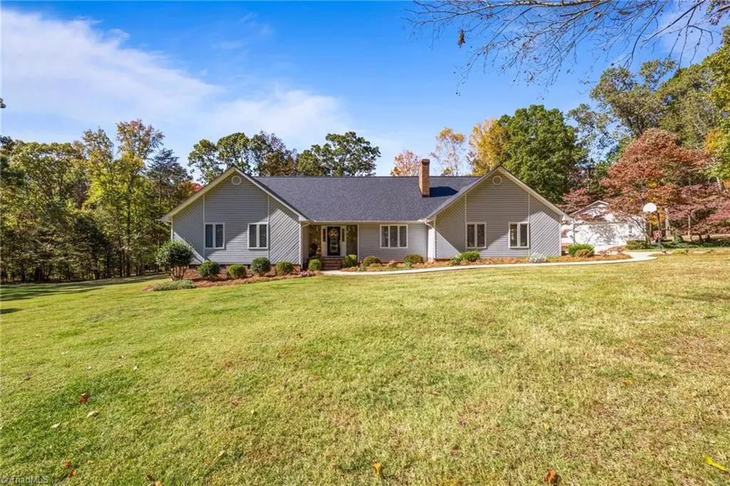 Sophia, NC 27350,4225 Edgar RD