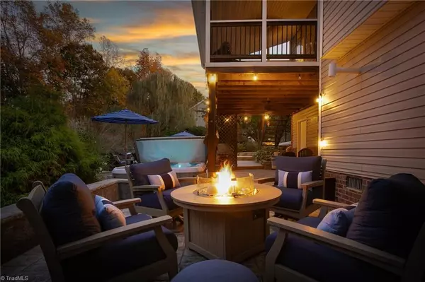 Oak Ridge, NC 27310,7990 Fogleman WAY