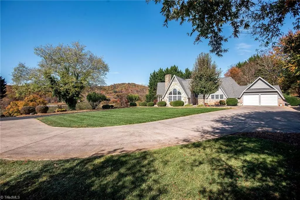 Millers Creek, NC 28651,608 Arbor Grove Church RD