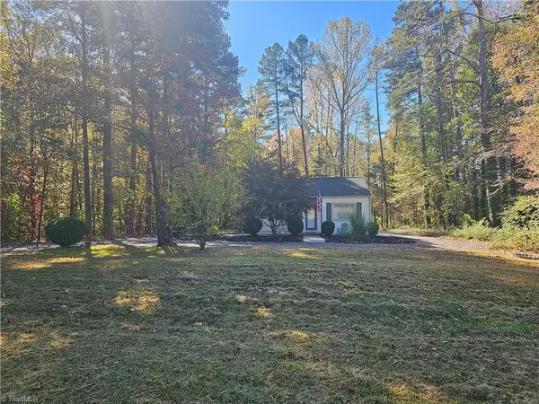 Mocksville, NC 27028,308 McClamrock RD