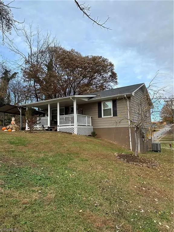 North Wilkesboro, NC 28659,1002 odell ST