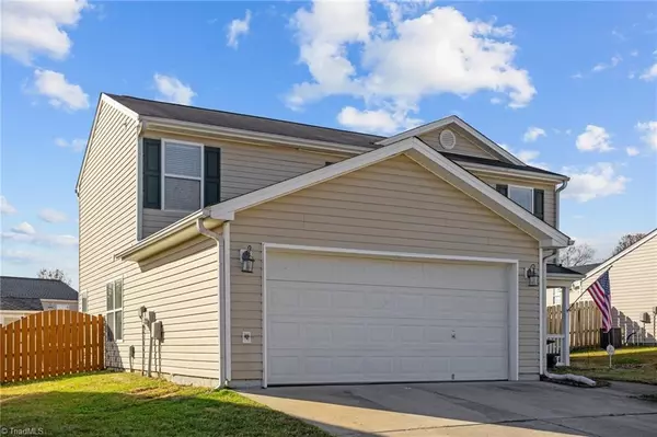 Kernersville, NC 27284,200 Julian Pond LN