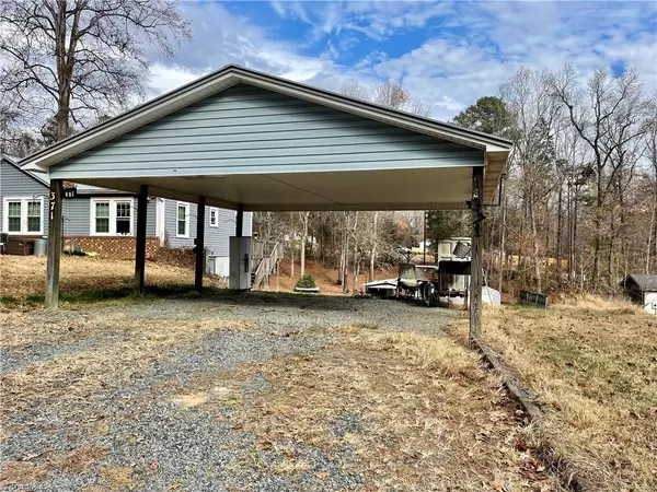 Thomasville, NC 27360,371 Conrad DR