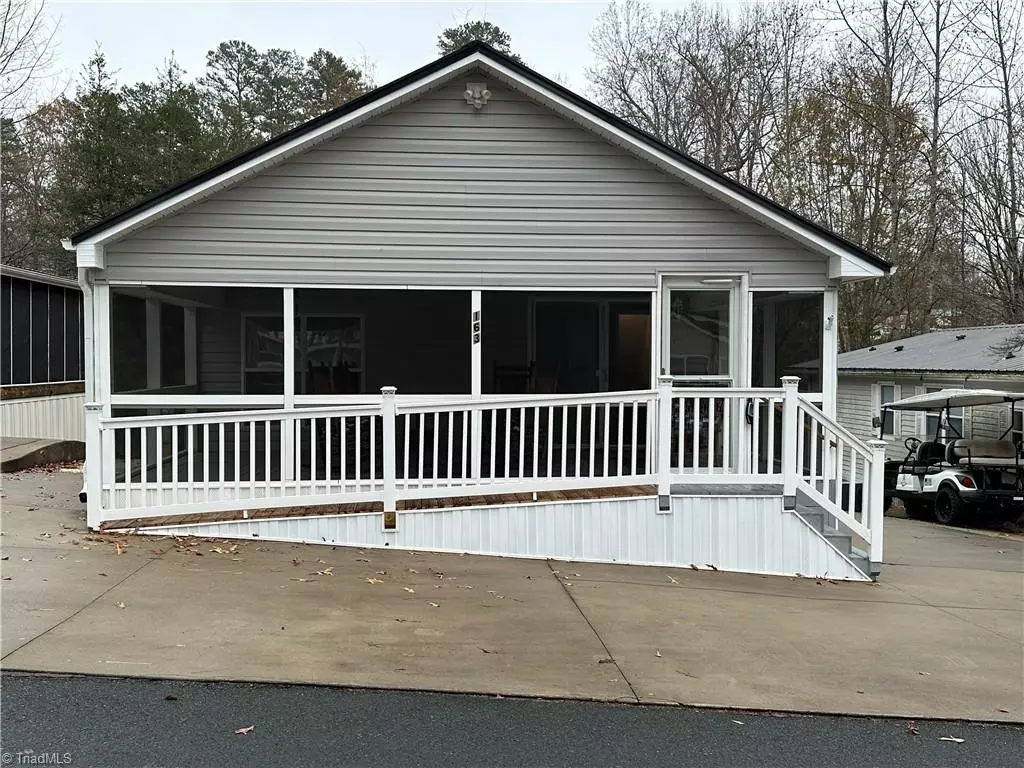 New London, NC 28127,163 Club House DR