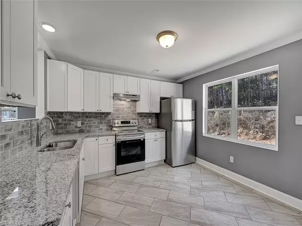 Winston Salem, NC 27105,1079 Kapp ST