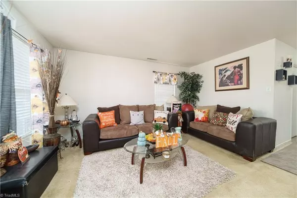 Rural Hall, NC 27045,748 Runningbrook LN