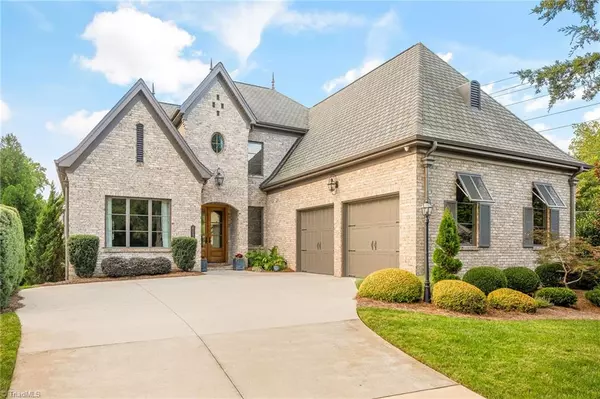 4090 Carriage Manor CV, Winston Salem, NC 27106