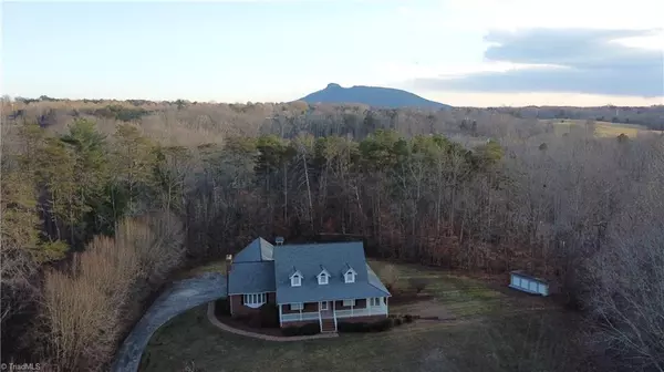 Pilot Mountain, NC 27041,194 Sports LN