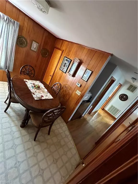 Pelham, NC 27311,4894 Allison RD