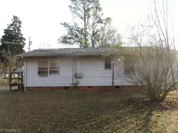 Stoneville, NC 27048,322 Young RD