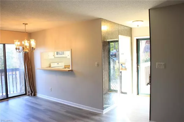 Winston Salem, NC 27104,161 Cedar Lake TRL