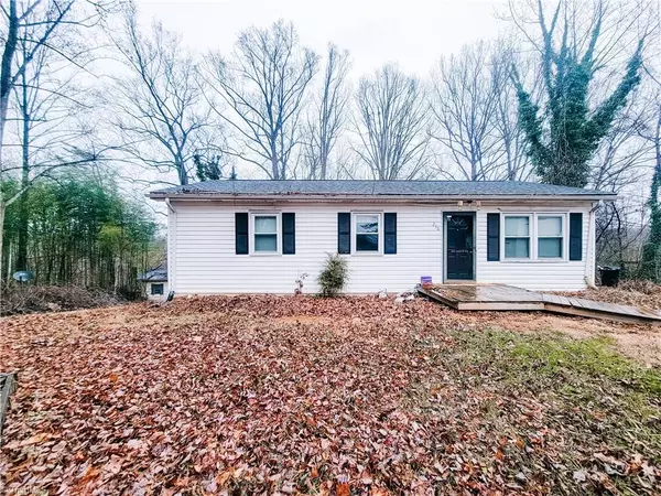 Mount Airy, NC 27030,210 Woodcreek DR