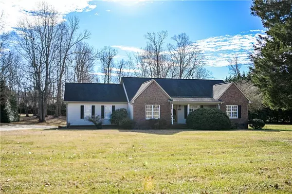 13590 US Highway 158, Reidsville, NC 27320