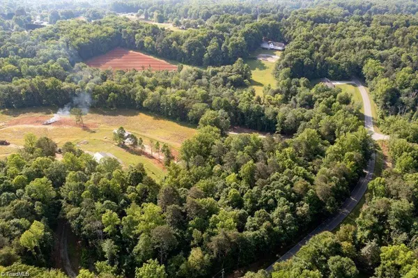 Oak Ridge, NC 27310,5214 Williard RD