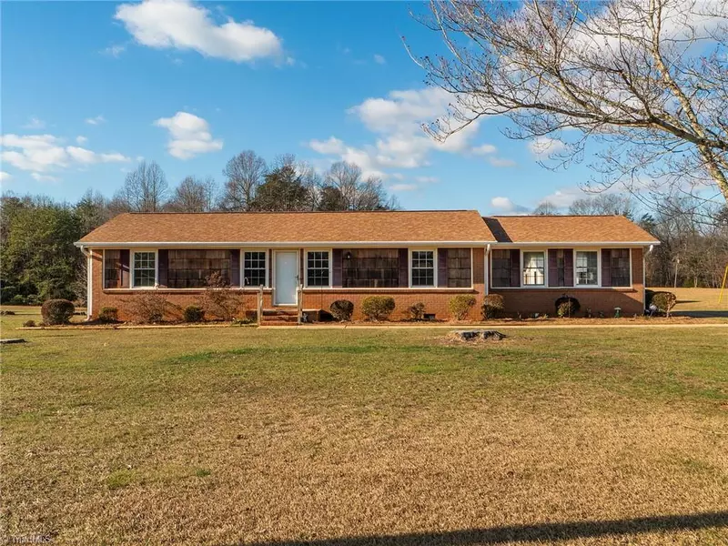 7609 Nc Highway 61, Browns Summit, NC 27214