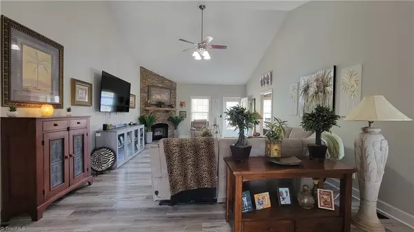 Thomasville, NC 27360,6310 Sugar Cane LN