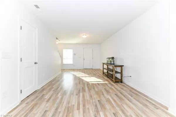 Rural Hall, NC 27045,1465 Kilstrom ST