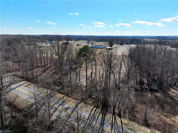 Hamptonville, NC 27020,000 Rocky Branch RD