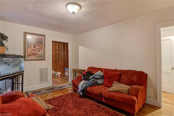 Winston Salem, NC 27105,1037 Manly ST