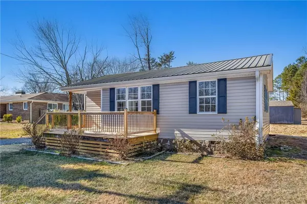 Boonville, NC 27011,129 River RD