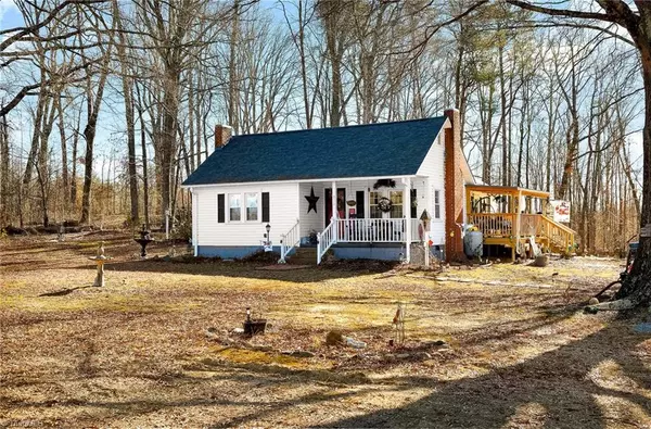 Stoneville, NC 27048,834 SETTLEMENT LOOP